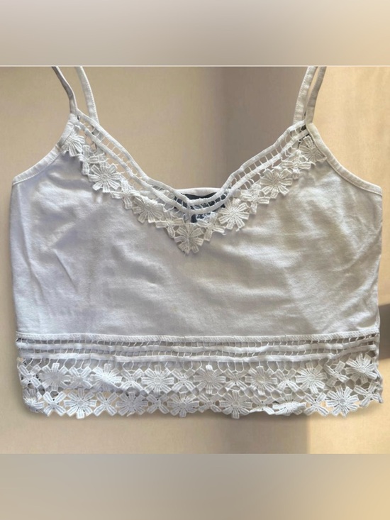 Primark Tops - Primark white lace cami top Size 6 #lace #croptop